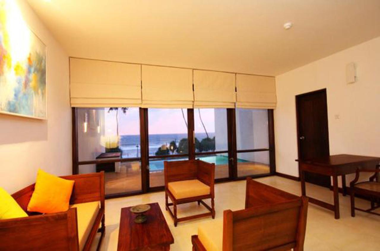 Grand Beach Wadduwa Exterior foto