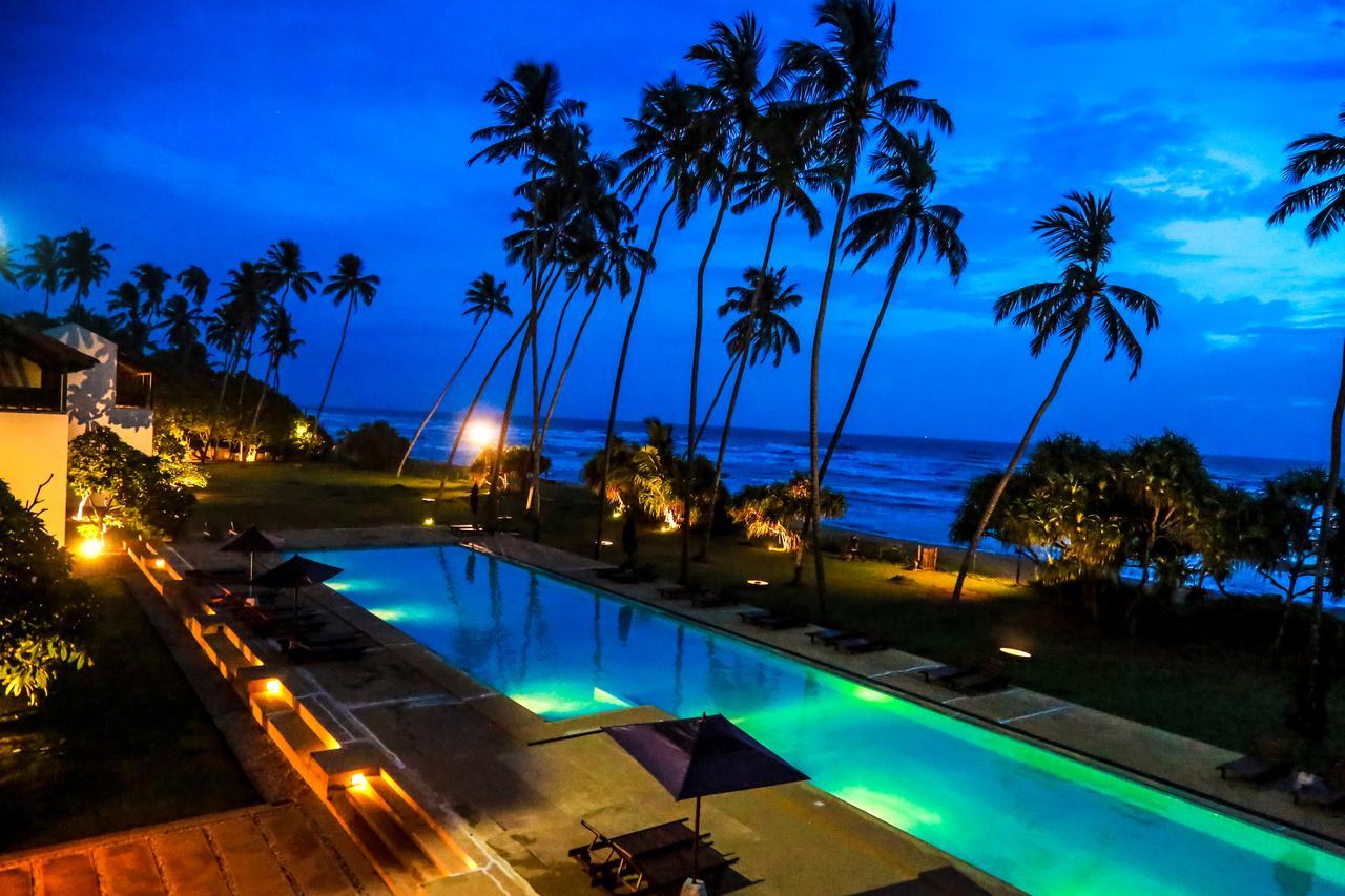 Grand Beach Wadduwa Exterior foto